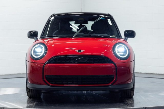 Certified 2026 MINI Cooper 4-Door Hardtop FWD image 6