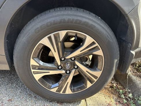 Certified 2024 Subaru Crosstrek 2.0i Premium image 4