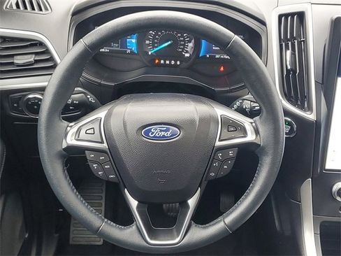 Certified 2024 Ford Edge SEL w/ Convenience Package image 26