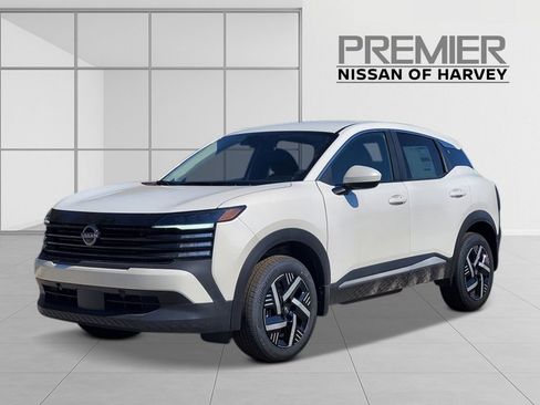 New 2026 Nissan Kicks SV image 1