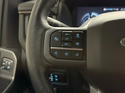 Used 2023 Ford F150 Lightning Lariat image 24