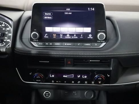 Used 2023 Nissan Rogue SV w/ SV Premium B Package FWD image 25