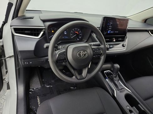 Used 2024 Toyota Corolla LE FWD image 9
