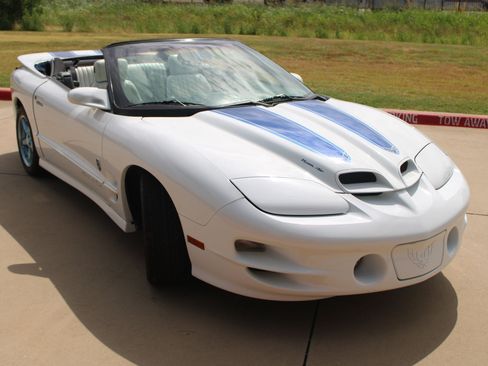 Used 1999 Pontiac Firebird Trans Am RWD image 20