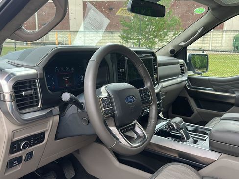 Certified 2025 Ford F150 Platinum w/ Equipment Group 703A Plus AWD/4WD image 10