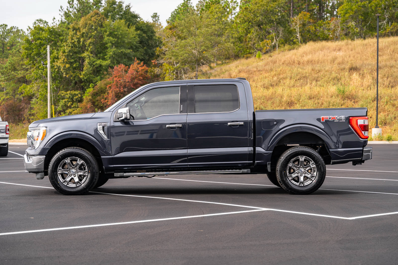 Used 2021 Ford F150 Lariat AWD/4WD image 4