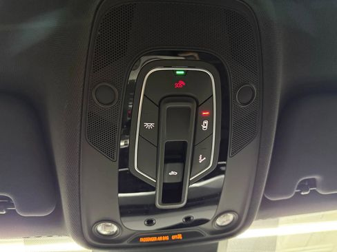 Used 2021 Audi RS 7 Prestige image 37