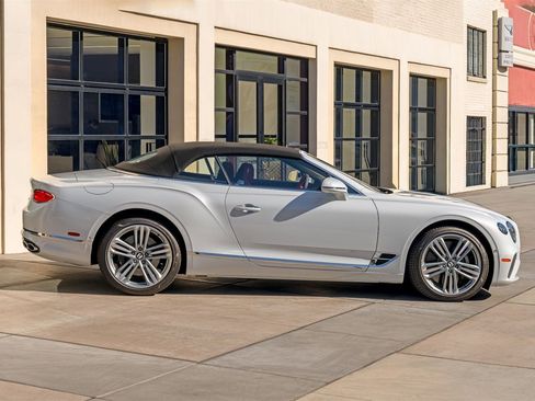 New 2024 Bentley Continental GT image 16