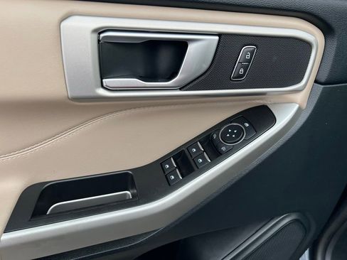 Used 2023 Ford Explorer XLT w/ Equipment Group 202A image 16