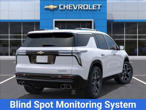 New 2026 Chevrolet Traverse High Country FWD image 5