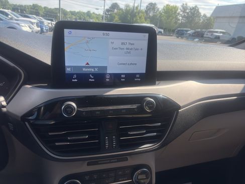 Used 2020 Ford Escape SEL FWD image 17