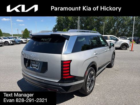 Used 2026 Hyundai Palisade Limited FWD image 6