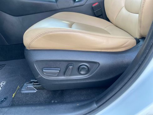 Certified 2021 Toyota RAV4 XLE Premium AWD/4WD image 14