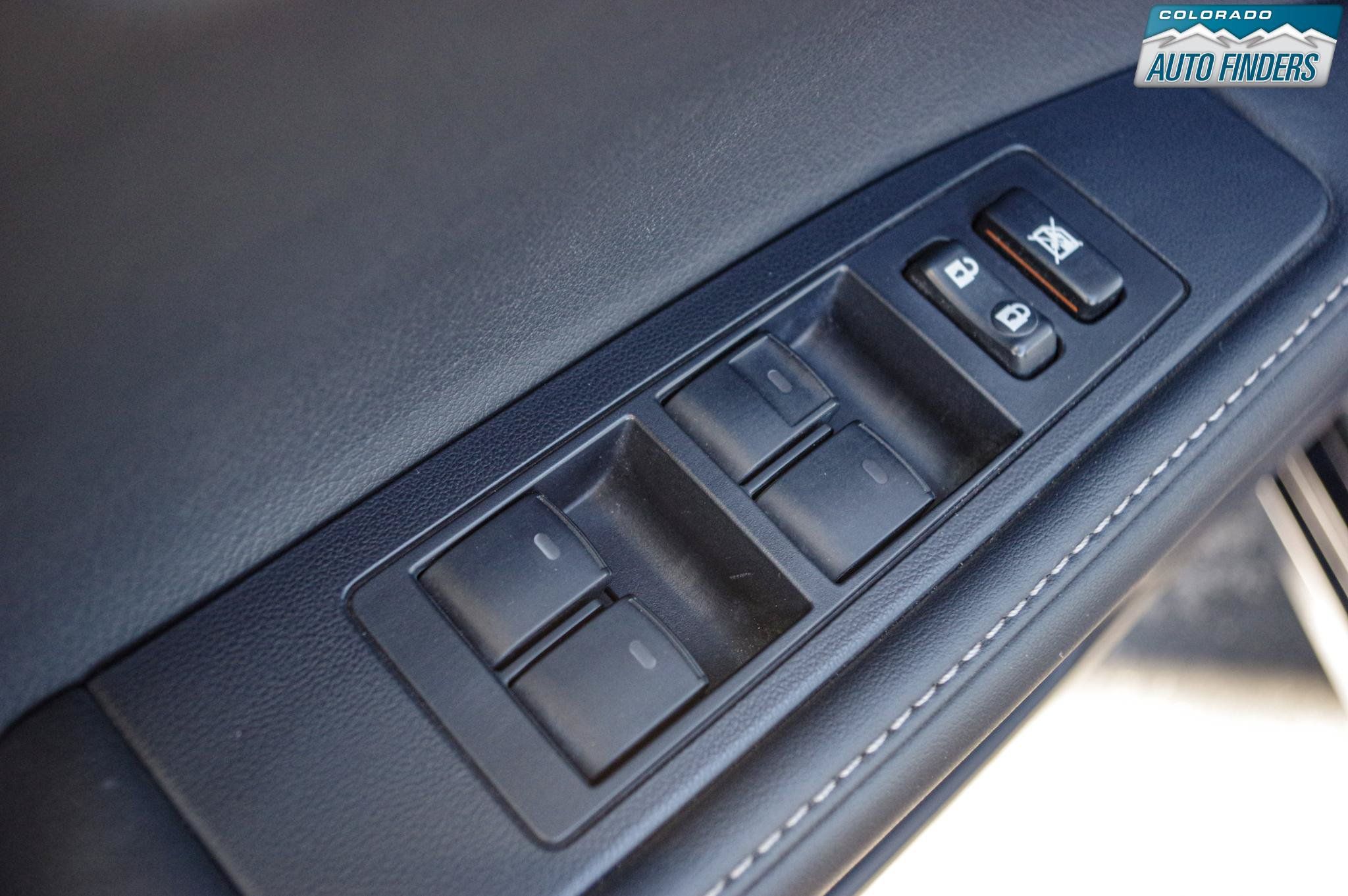 Used 2013 Lexus ES 350 w/ Luxury Pkg FWD image 11