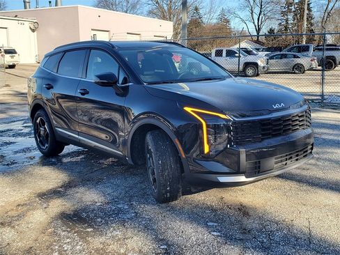 New 2026 Kia Sportage EX w/ EX Panoramic Sunroof Package image 2