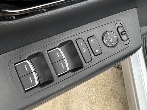 Certified 2026 Honda CR-V Sport Touring image 12
