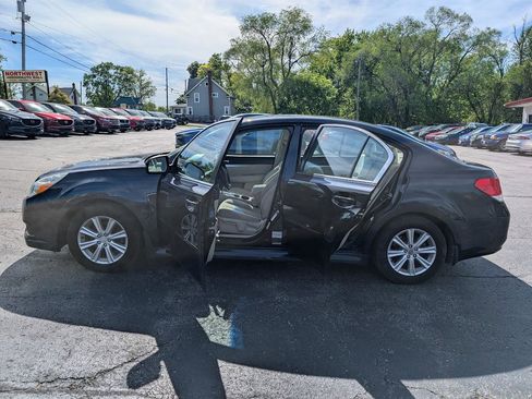 Used 2012 Subaru Legacy 2.5i w/ Alloy Wheel Pkg AWD/4WD image 5