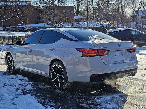 Certified 2024 Nissan Altima 2.5 SR w/ SR Premium Package image 4