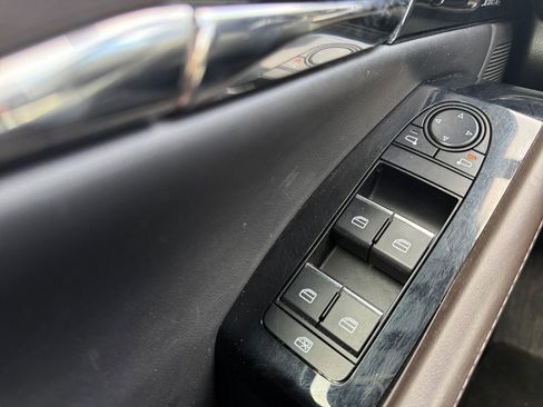 Used 2024 MAZDA CX-30 AWD 2.5 S w/ Premium Package image 28