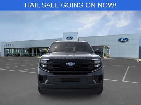 New 2025 Ford Expedition Active AWD/4WD image 7