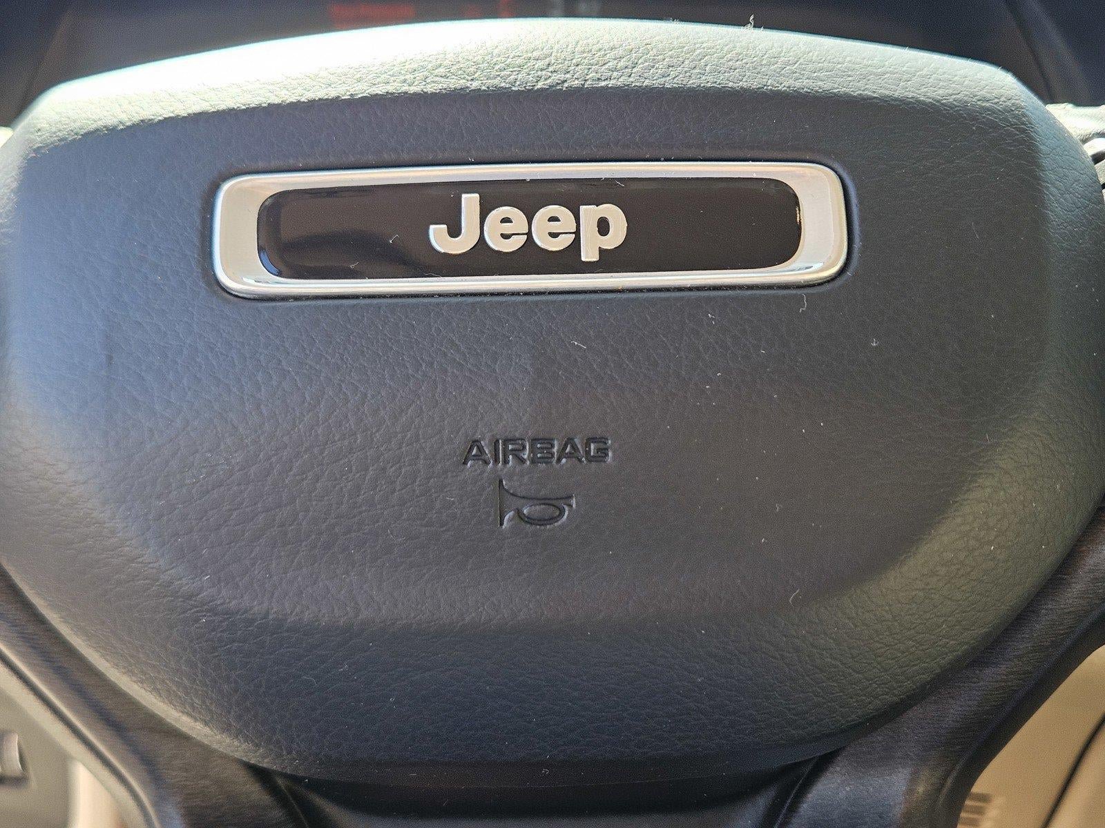 Used 2021 Jeep Grand Cherokee L Limited AWD/4WD image 26