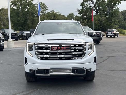 New 2026 GMC Sierra 1500 Denali image 2