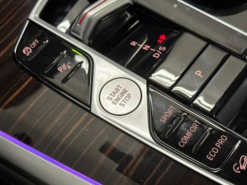 Used 2026 BMW X7 xDrive40i w/ Premium Package image 30