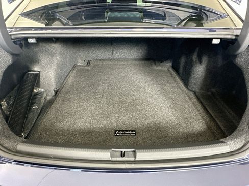 Used 2014 Volkswagen Passat 1.8T SE FWD image 29