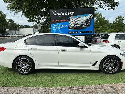Used 2017 BMW 540i RWD image 9