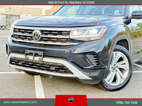 Used 2021 Volkswagen Atlas SE w/ Panoramic Sunroof Package AWD/4WD image 14