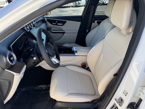 New 2026 Mercedes-Benz GLC 300 4MATIC image 2