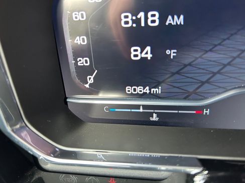 Used 2025 GMC Sierra 1500 SLT w/ SLT Premium Package image 32