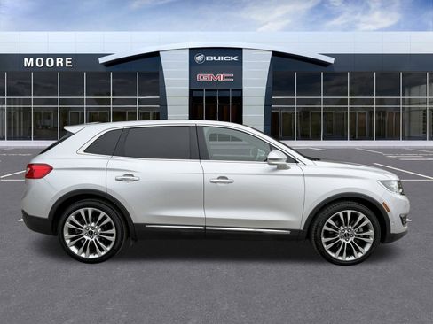 Used 2016 Lincoln MKX Reserve w/ Technology Package image 2