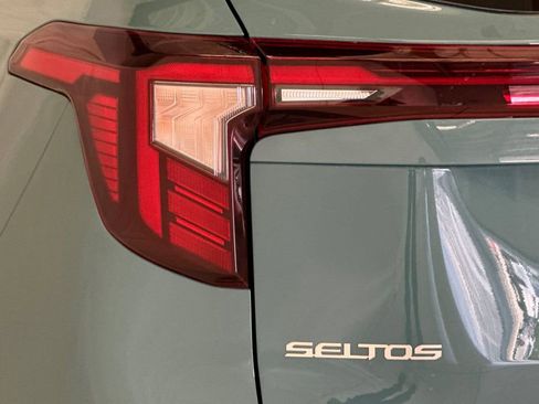 New 2026 Kia Seltos S FWD image 26