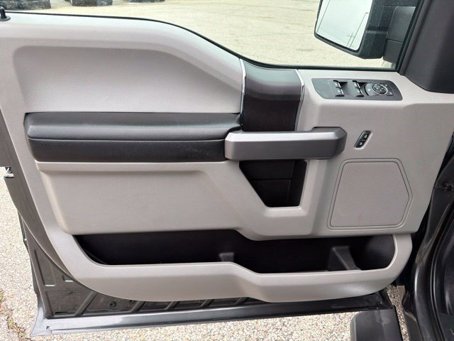 Used 2019 Ford F150 XLT AWD/4WD image 12