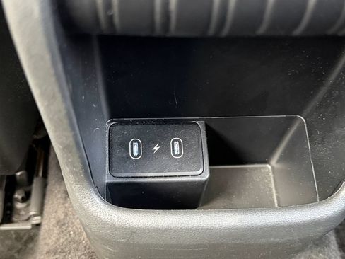 Used 2025 Hyundai Kona SEL FWD image 26
