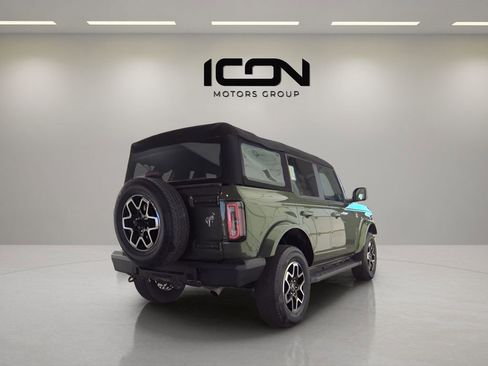 Used 2023 Ford Bronco Outer Banks image 9