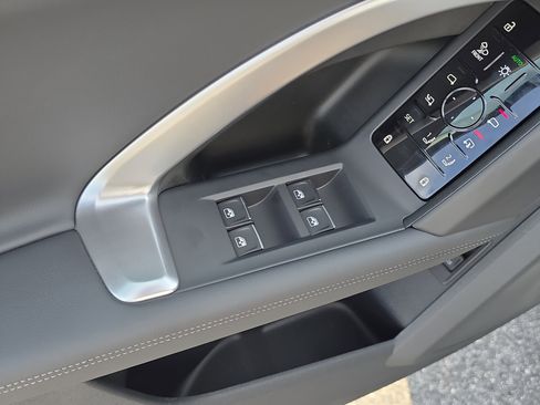 New 2025 Audi Q5 Prestige image 19