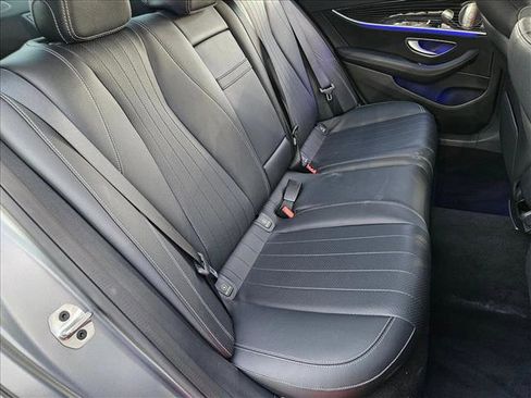 Used 2023 Mercedes-Benz E 450 4MATIC Sedan image 19