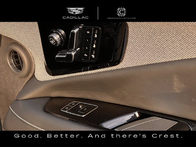 Certified 2025 Cadillac Optiq Luxury 2 AWD/4WD image 25