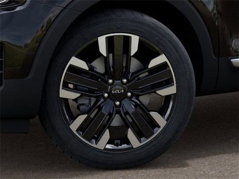 New 2025 Kia Telluride SX w/ SX Captain's Chair Package image 9