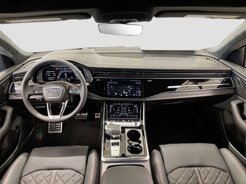 New 2026 Audi SQ8 Prestige image 9