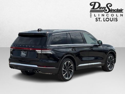 New 2026 Lincoln Aviator Reserve AWD/4WD image 3