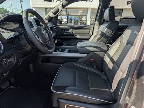 Used 2026 RAM 1500 Laramie AWD/4WD image 24