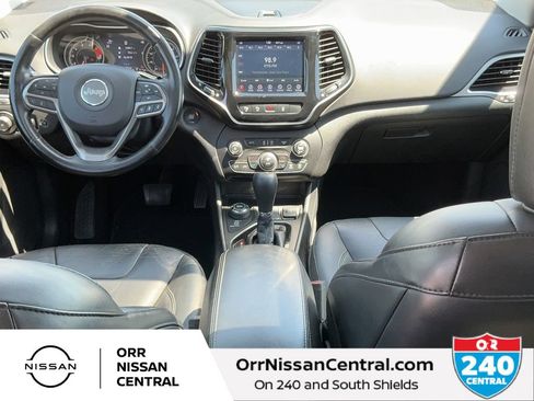 Used 2021 Jeep Cherokee Limited AWD/4WD image 15