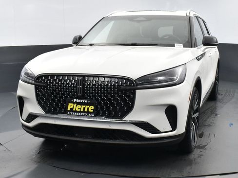 New 2025 Lincoln Aviator Reserve w/ Equipment Group 201A image 1