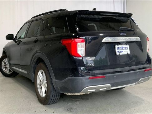 Used 2021 Ford Explorer XLT w/ Equipment Group 202A RWD image 5