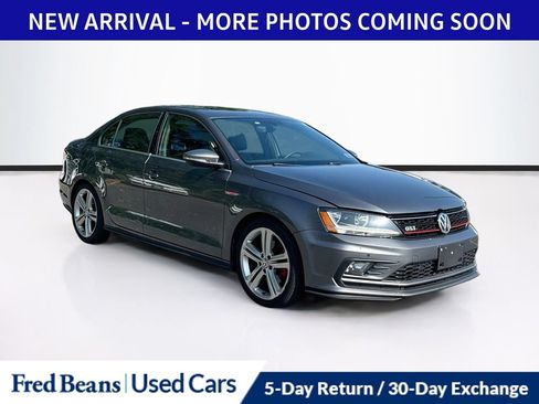 Used 2017 Volkswagen Jetta GLI FWD image 1