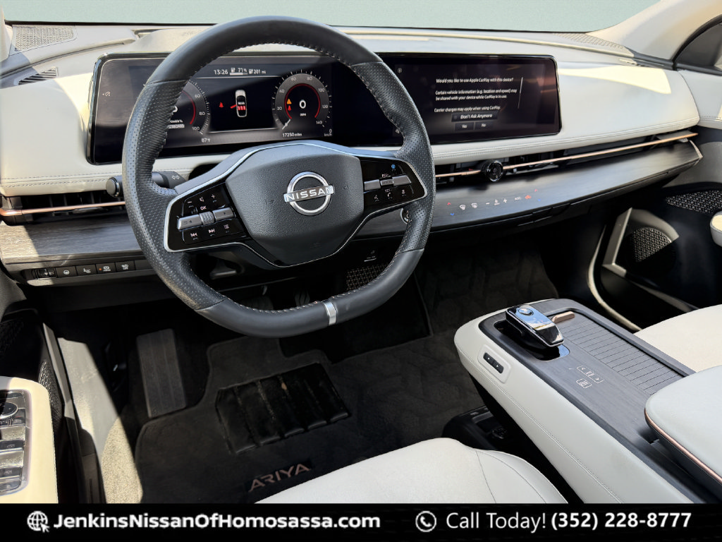 Used 2024 Nissan Ariya FWD image 25