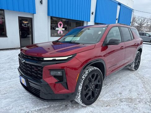 New 2026 Chevrolet Traverse RS image 2